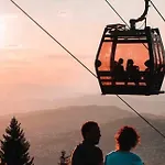 Hot Spot Old Town&free Parking&basacarsija * Sarajevo