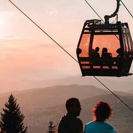 Hot Spot Old Town&free Parking&basacarsija * Sarajevo