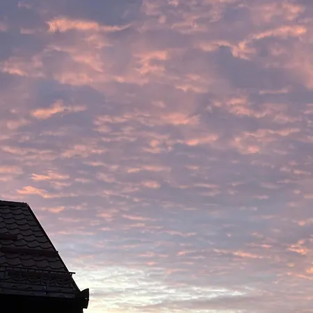 Hot Spot Old Town&free Parking&basacarsija Apartman