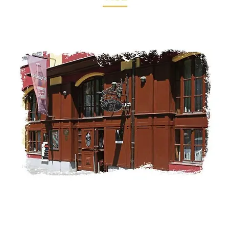 Hot Spot Old Town&free Parking&basacarsija Sarajevo