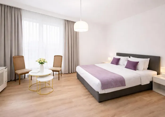 Hot Spot Old Town&free Parking&basacarsija Sarajevo