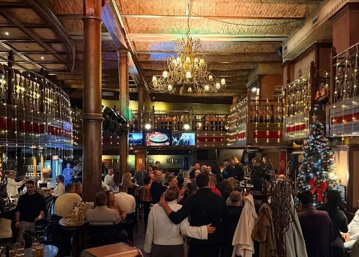 Hot Spot Old Town&free Parking&basacarsija Apartman